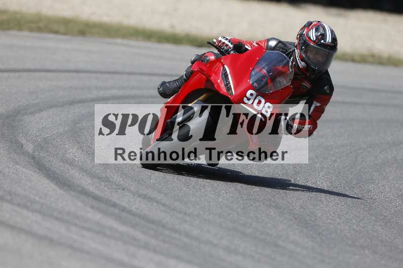 /21 17.06.2026  Ducati Schweiz Track Warmup ADR/Gruppe gelb/908